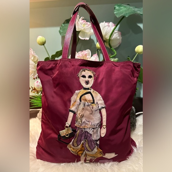 ⛔️ SOLD ⛔️ Prada Tessuto Robot Tote Bag - Picture 2 of 16